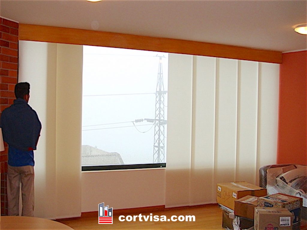 Panel japonés quito precio